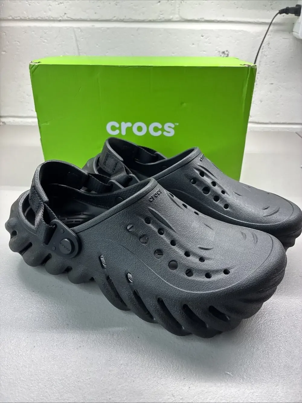 Crocs Echo Clog K Black Lightweight Comfortable Kids J5 (Youth 5) NEW